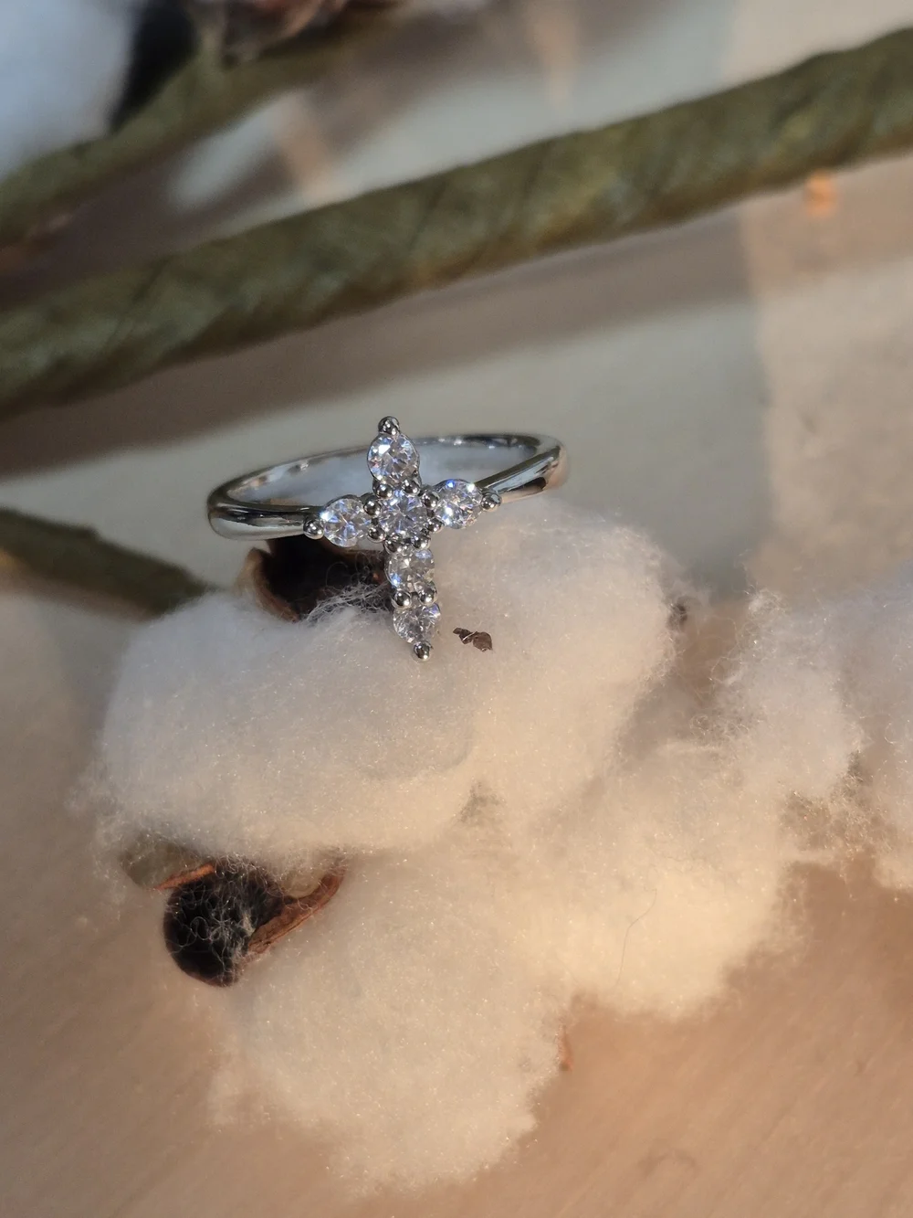 ✝️✝️NEW✝️✝️ BEAUTIFUL!! S925 Sterling Silver CZ Cross Ring